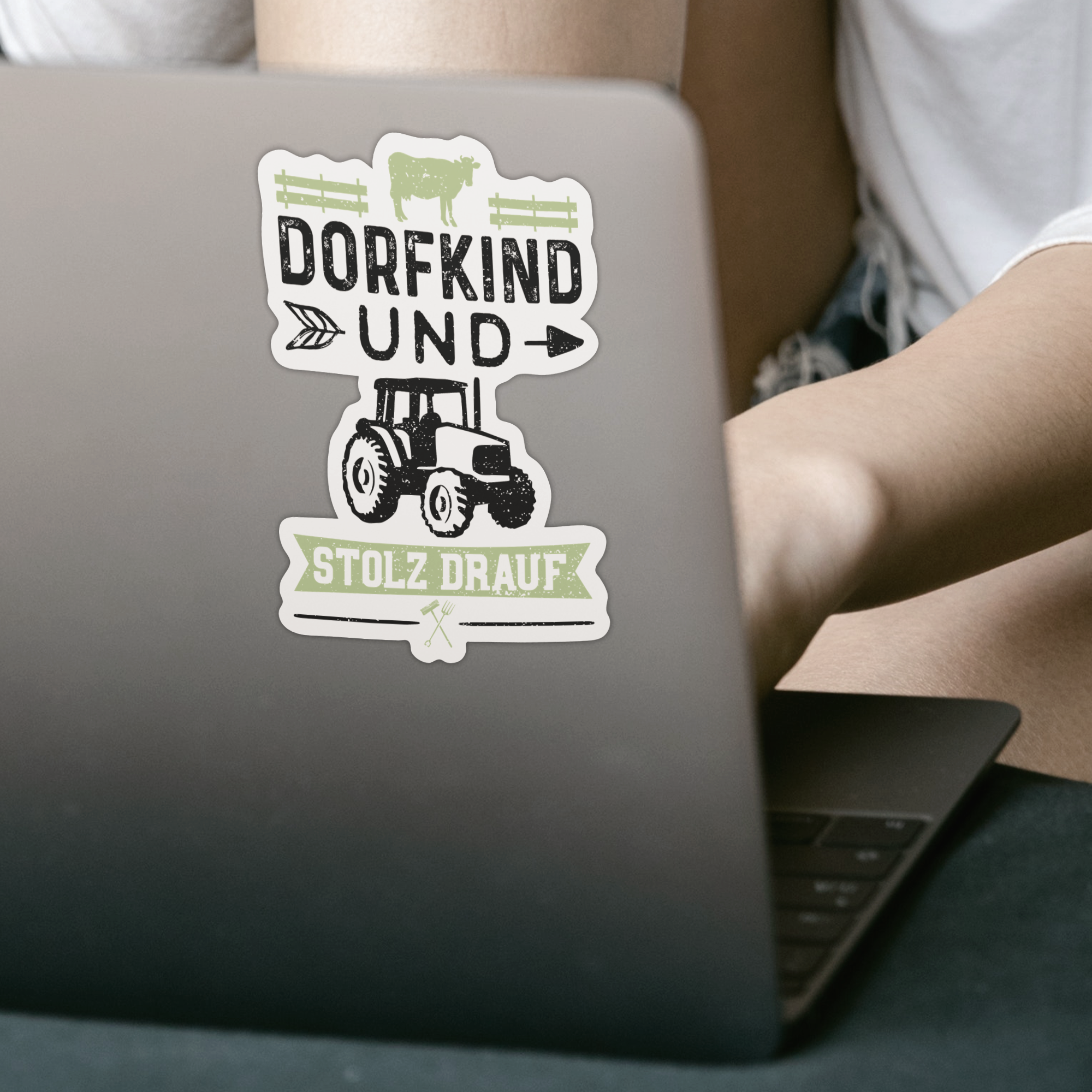 Dorfkind Und Stolz Drauf Sticker - DESIGNSBYJNK5.COM