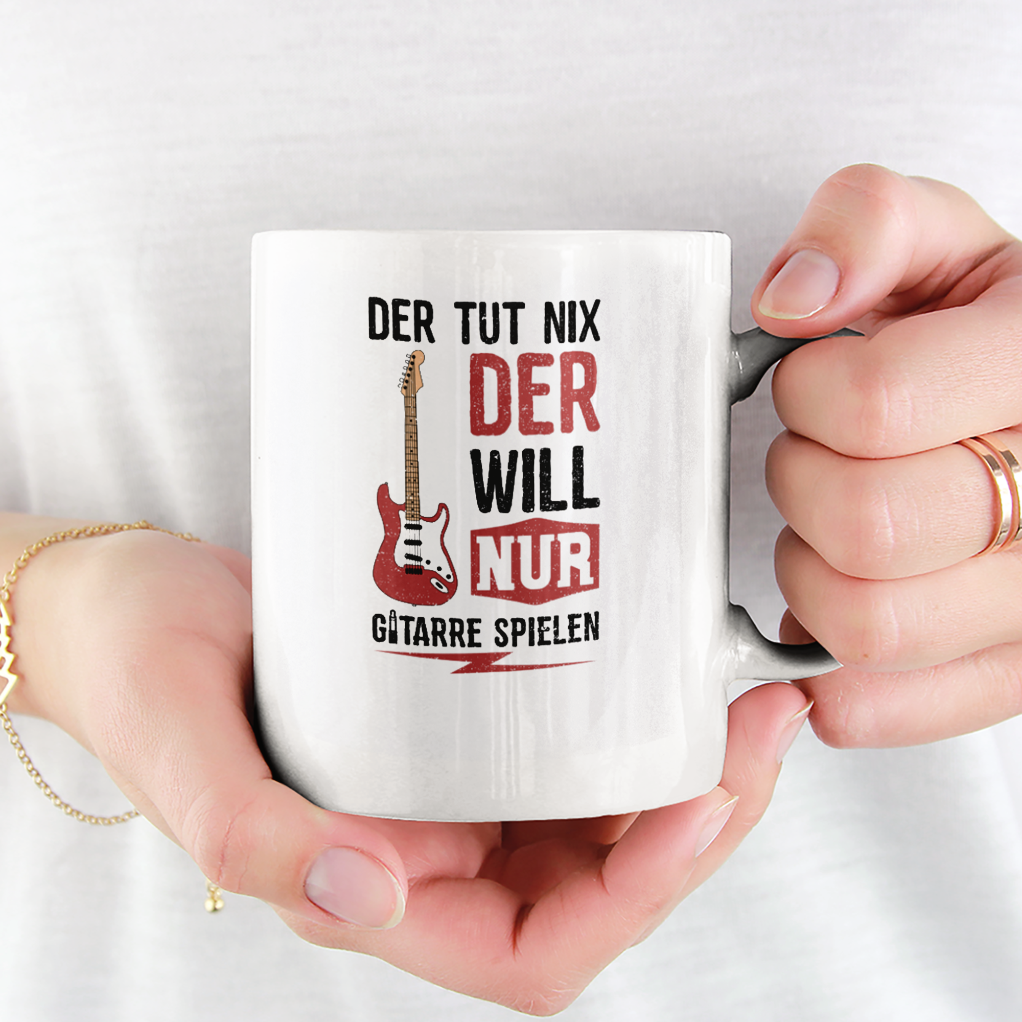 Der Tut Nix Der Will Nur Gitarre Spielen Tasse - DESIGNSBYJNK5.COM