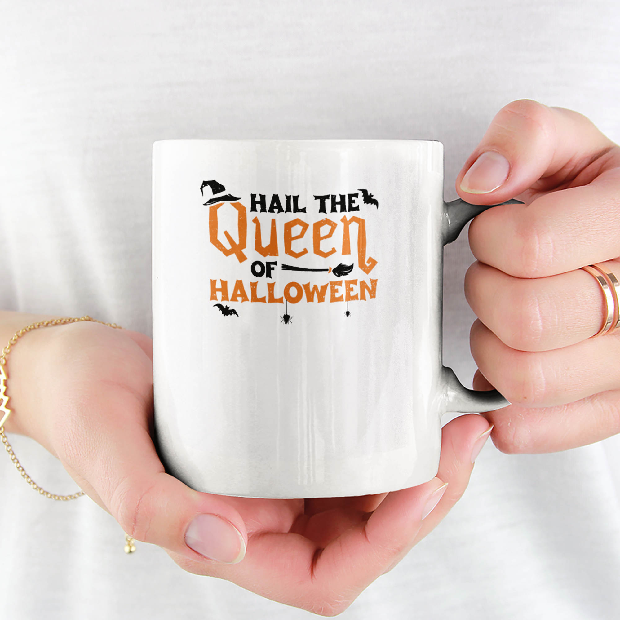 Hail The Queen Of Halloween Tasse - DESIGNSBYJNK5.COM