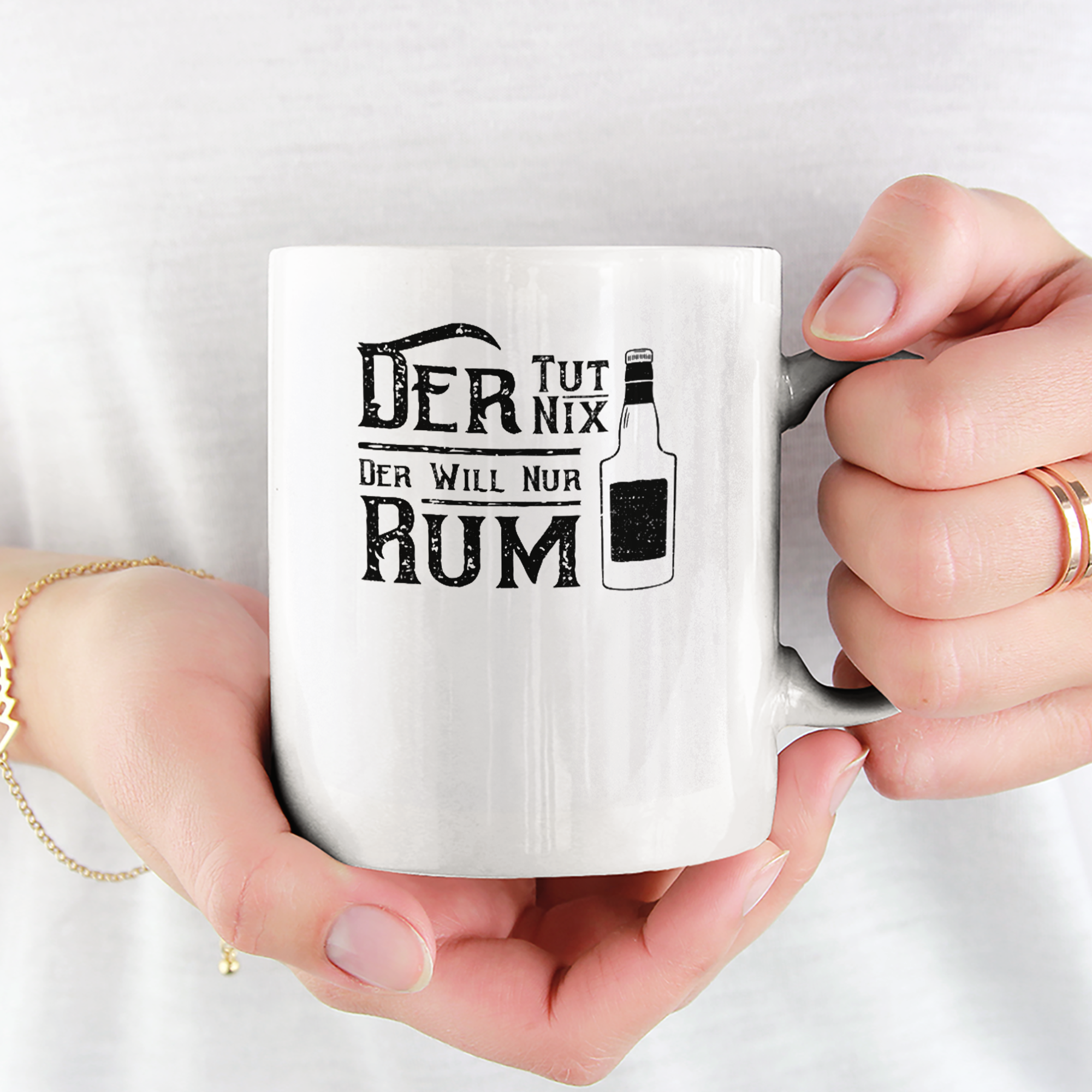 Der Tut Nichts Der Will Nur Rum Tasse - DESIGNSBYJNK5.COM