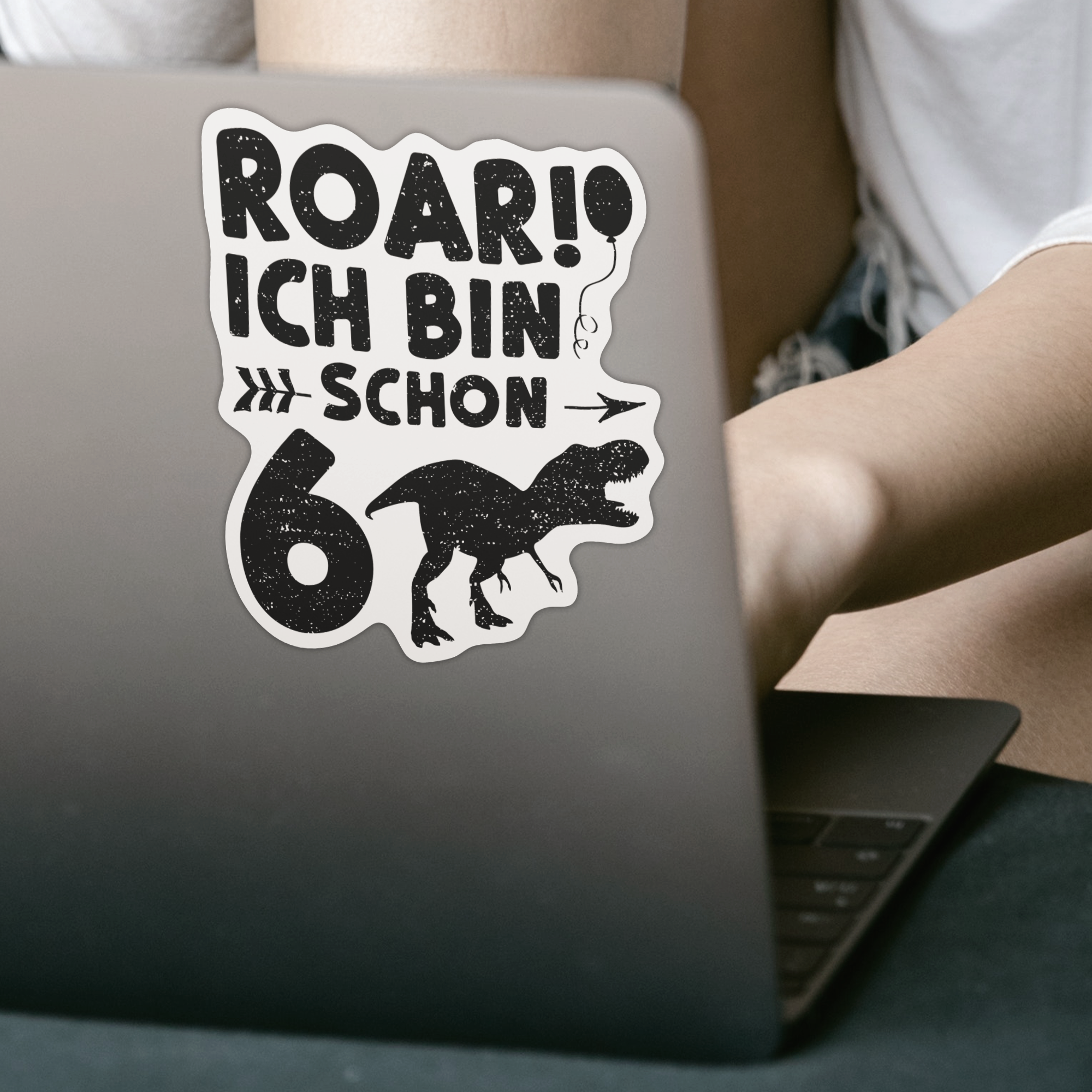 Roar Ich Bin Schon 6 Sticker - DESIGNSBYJNK5.COM