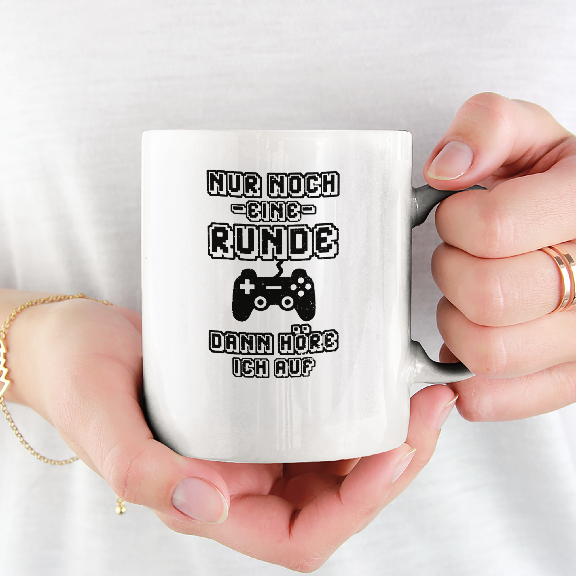 Nur Noch Eine Runde Dann Höre Ich Auf Tasse (Unisex) - DESIGNSBYJNK5.COM