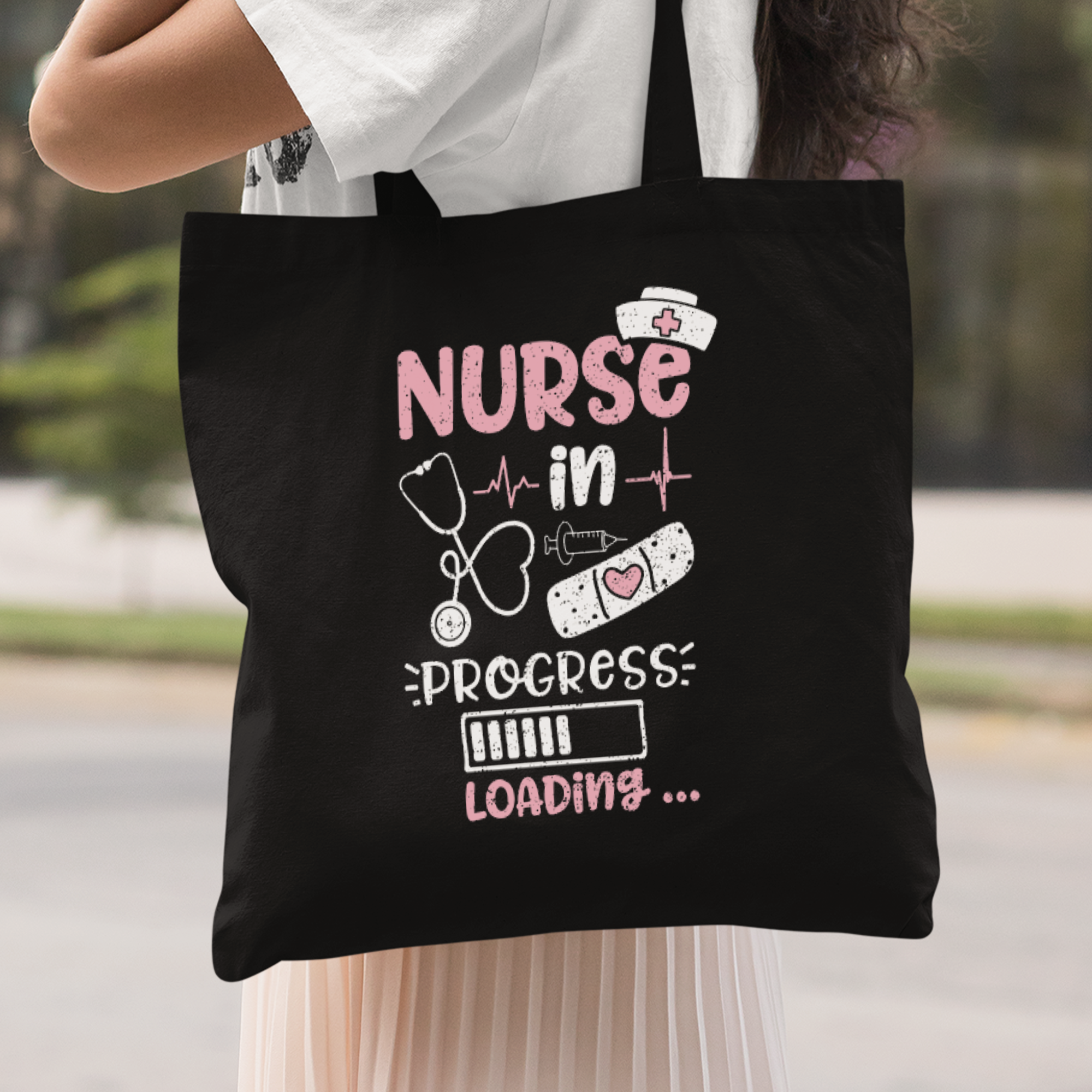 Nurse In Progress Loading Stoffbeutel - DESIGNSBYJNK5.COM