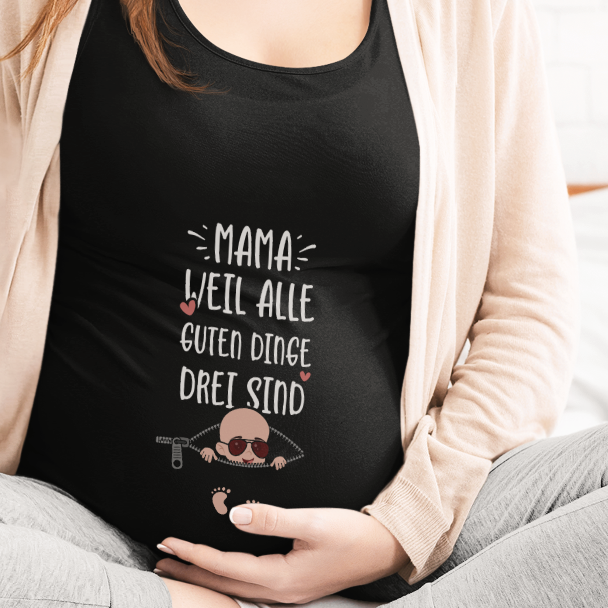 Mama Weil Alle Guten Dinge Drei Sind Schwangerschafts T-Shirt - DESIGNSBYJNK5.COM