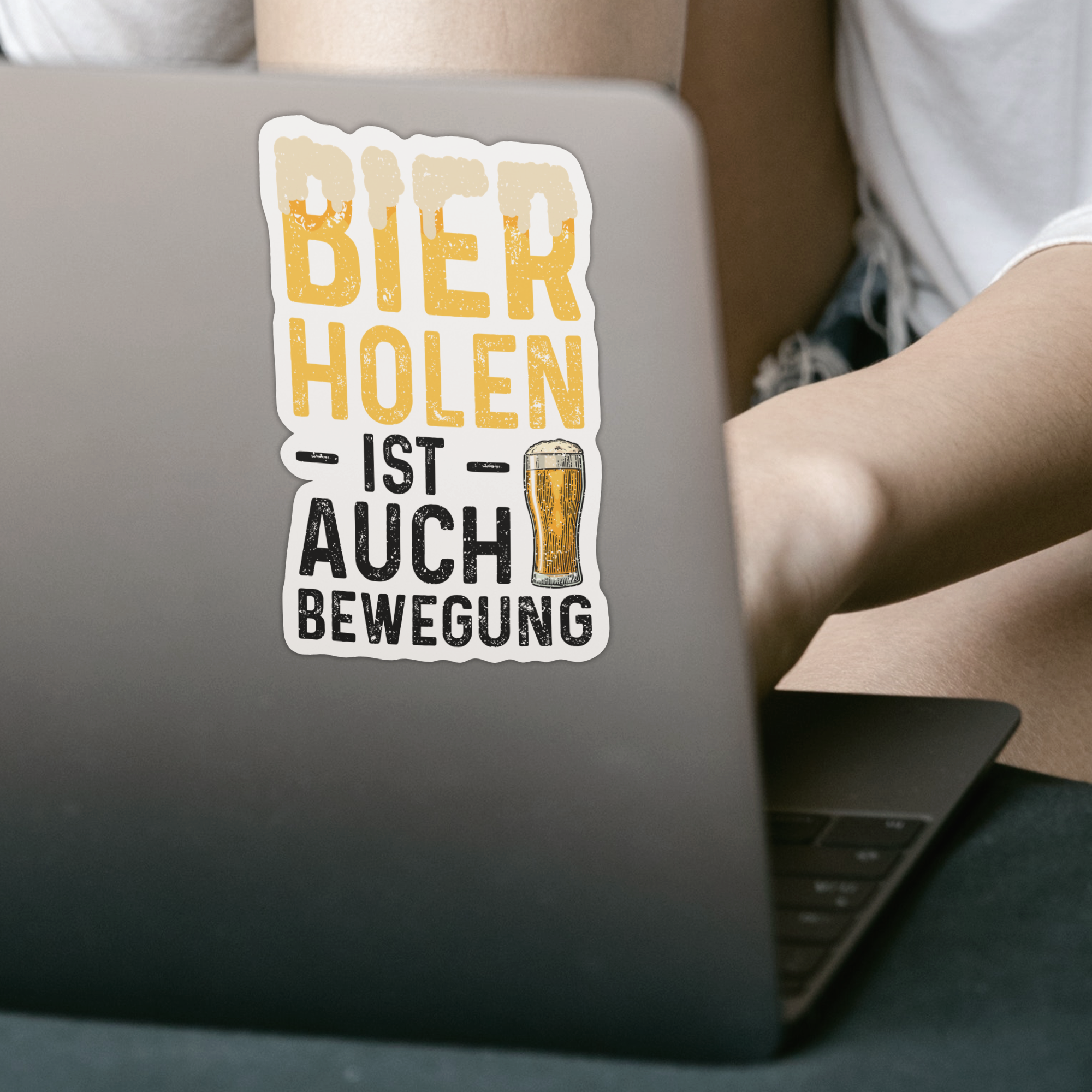 Bier Holen Ist Auch Bewegung Sticker - DESIGNSBYJNK5.COM