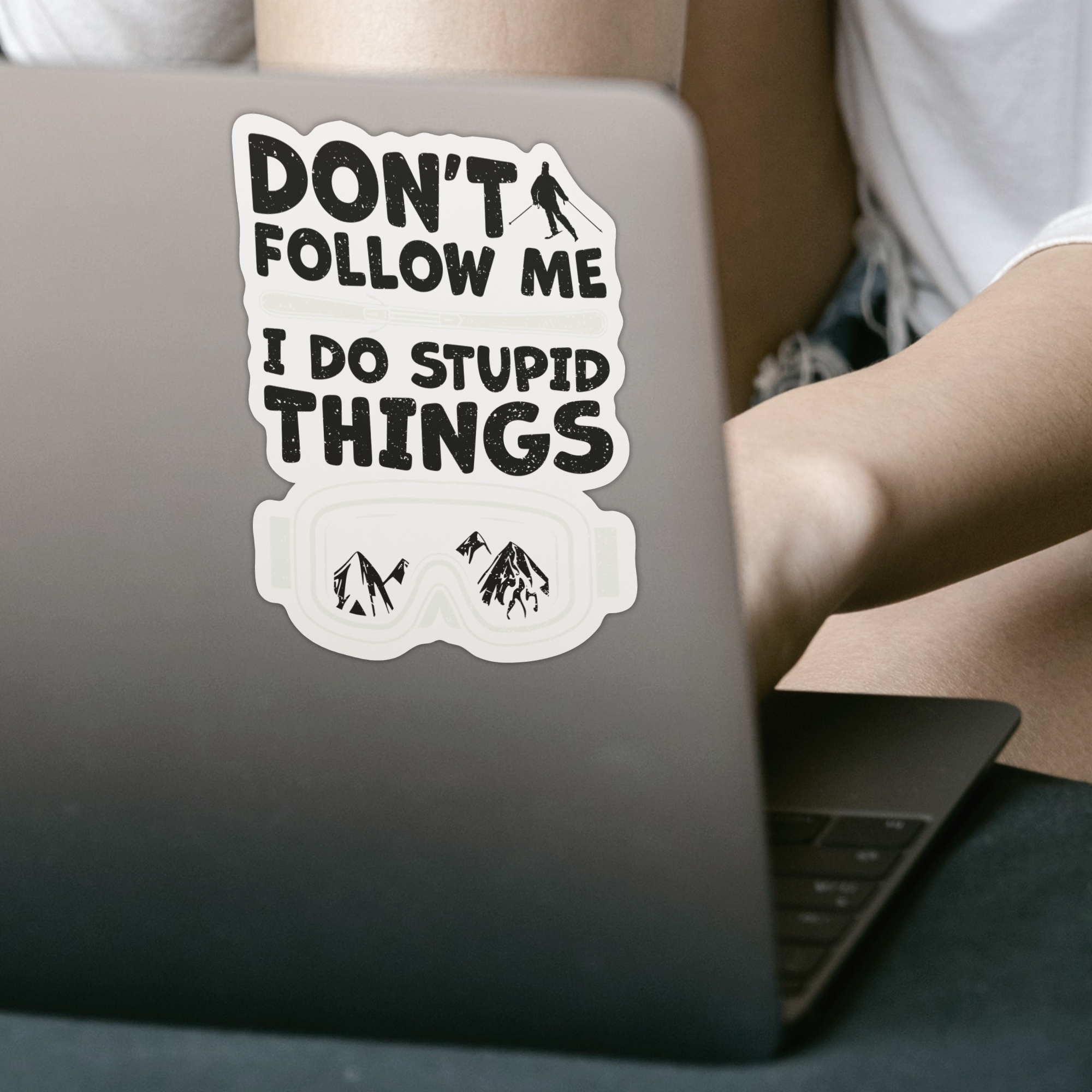 Don't Follow Me I Do Stupid Things Sticker - DESIGNSBYJNK5.COM