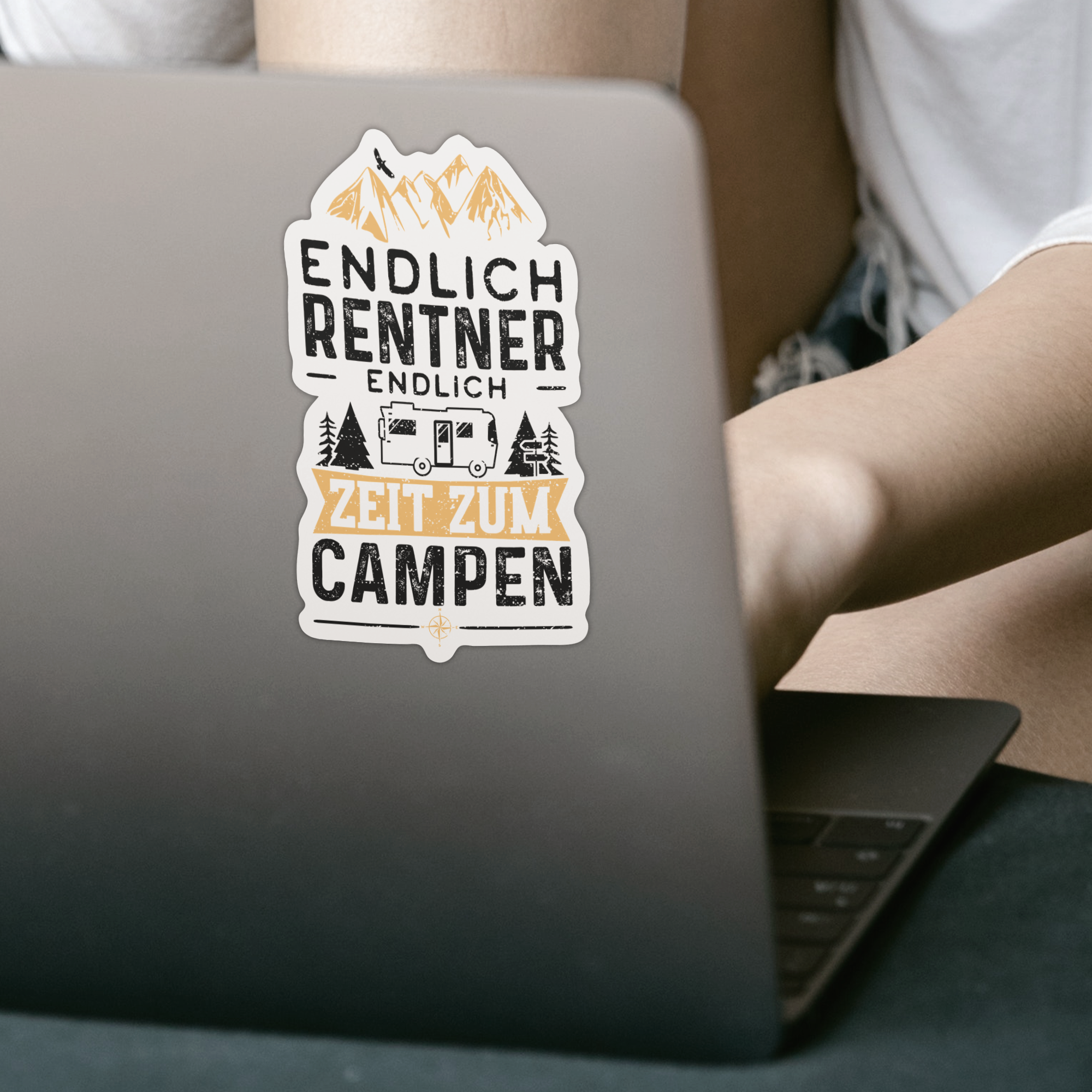 Endlich Rentner Endlich Zeit Zum Campen Sticker - DESIGNSBYJNK5.COM