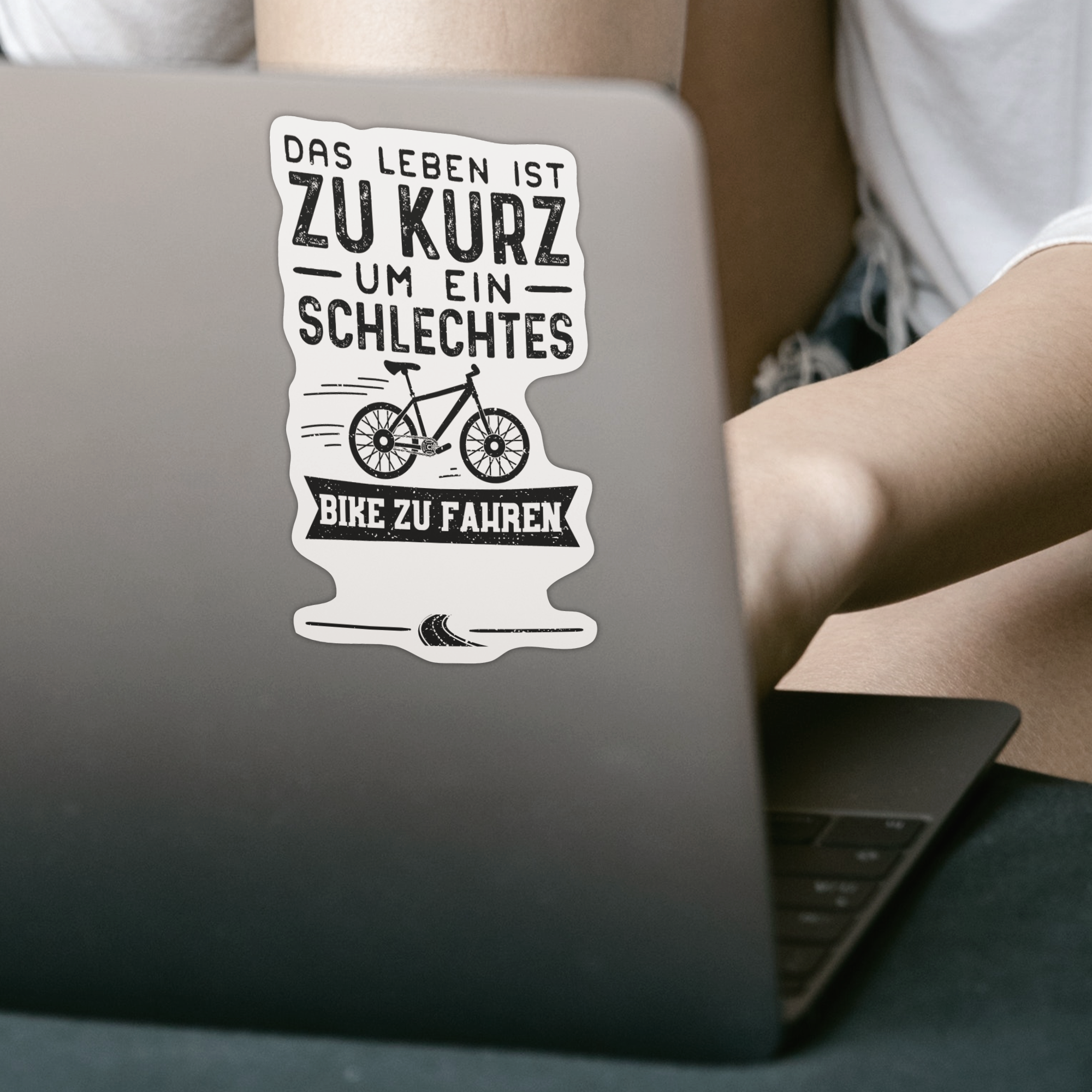 Das Leben Ist Zu Kurz Um Ein Schlechtes Bike Zu Fahren Sticker - DESIGNSBYJNK5.COM