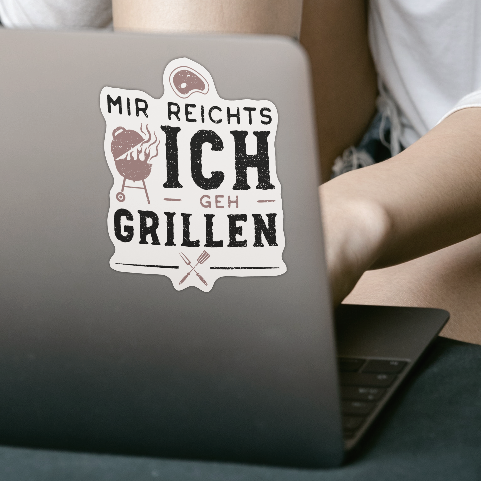 Mir Reichts Ich Geh Grillen Sticker - DESIGNSBYJNK5.COM