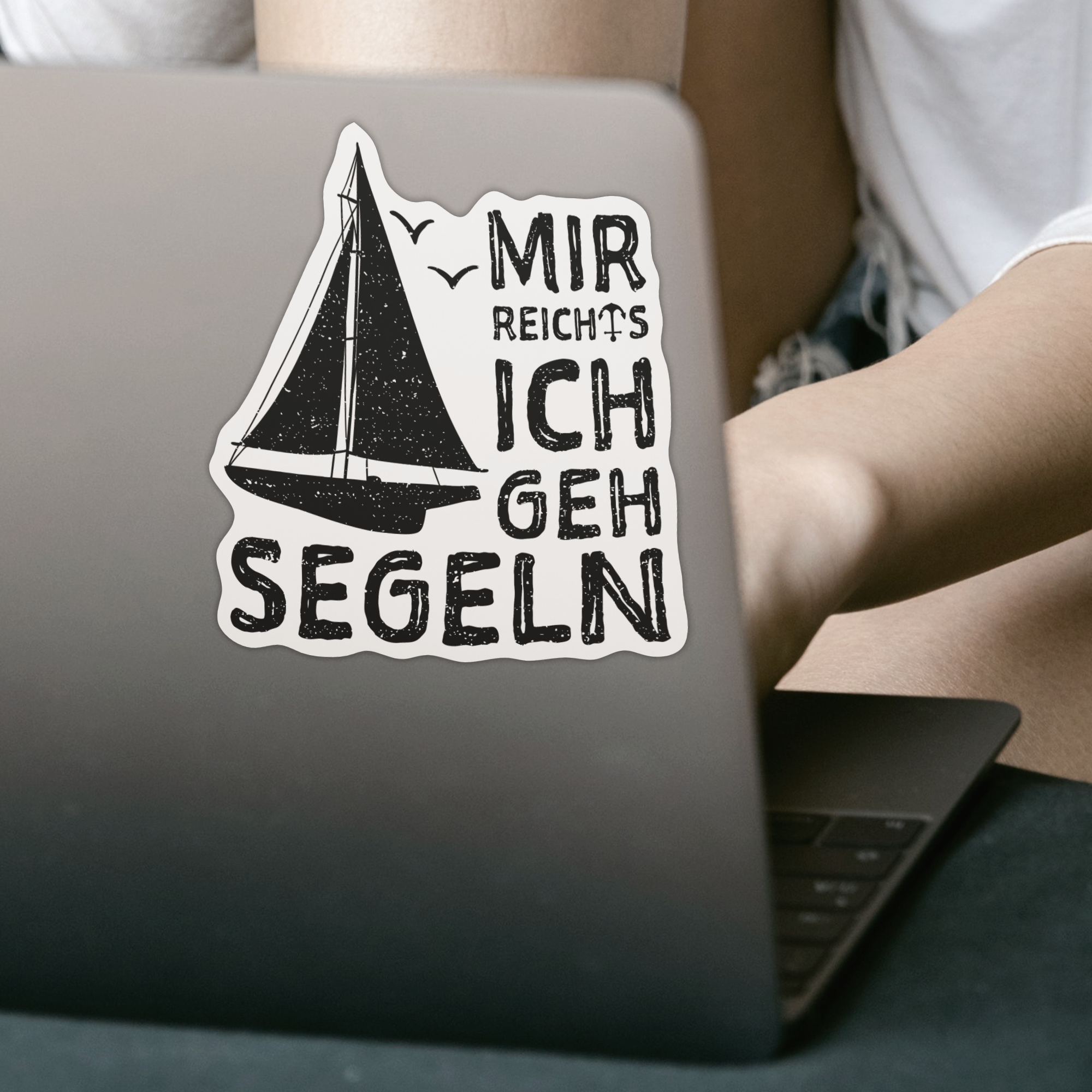 Mir Reichts Ich geh Segeln Sticker - DESIGNSBYJNK5.COM