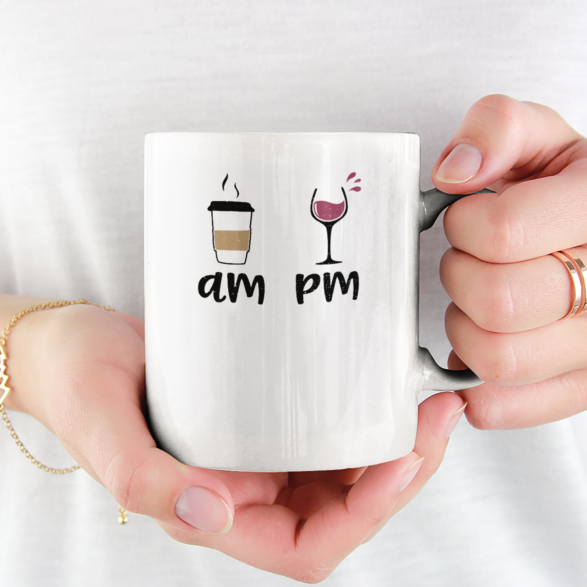 Am Coffee PM Wine Tasse (Unisex) - DESIGNSBYJNK5.COM