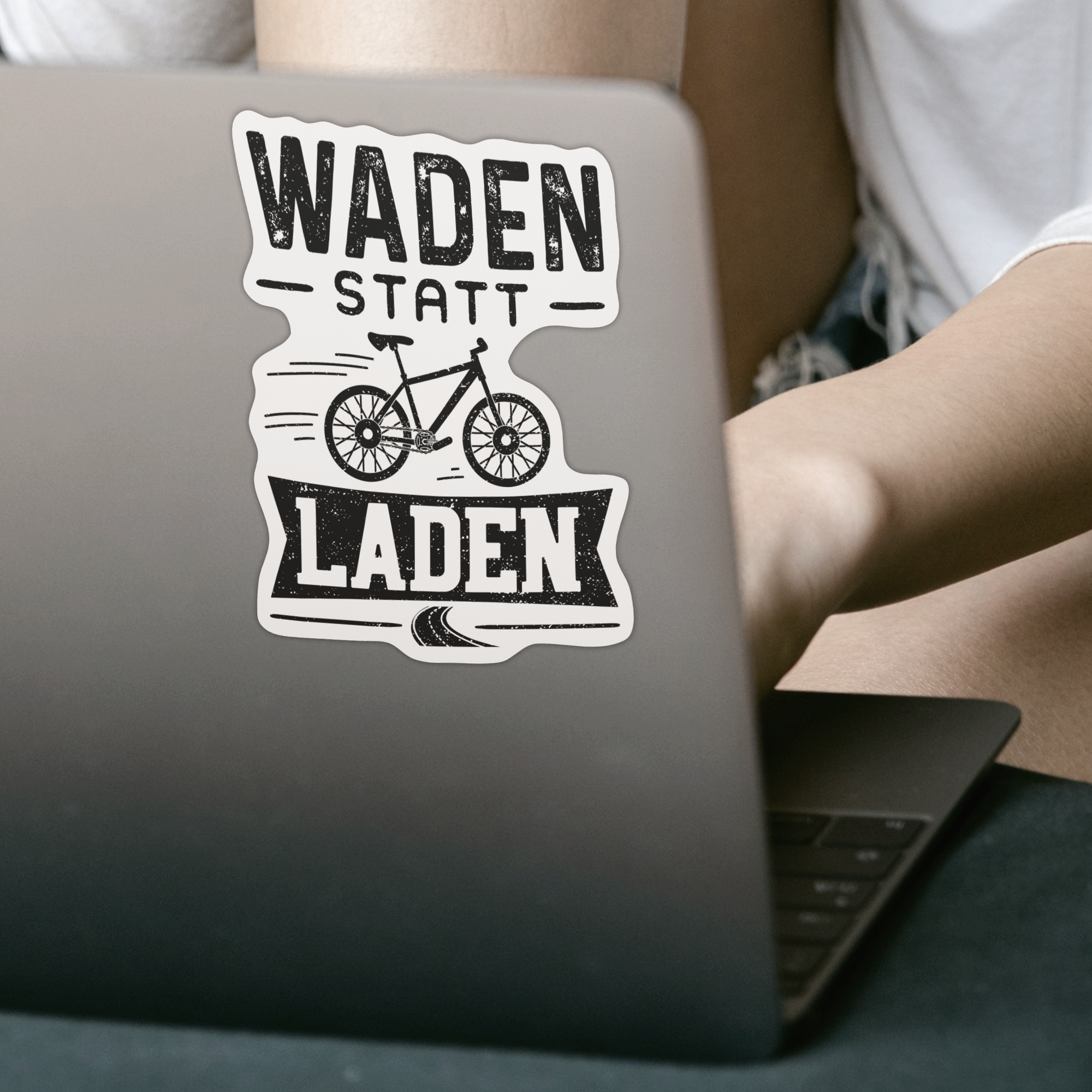 Waden Statt Laden Sticker - DESIGNSBYJNK5.COM